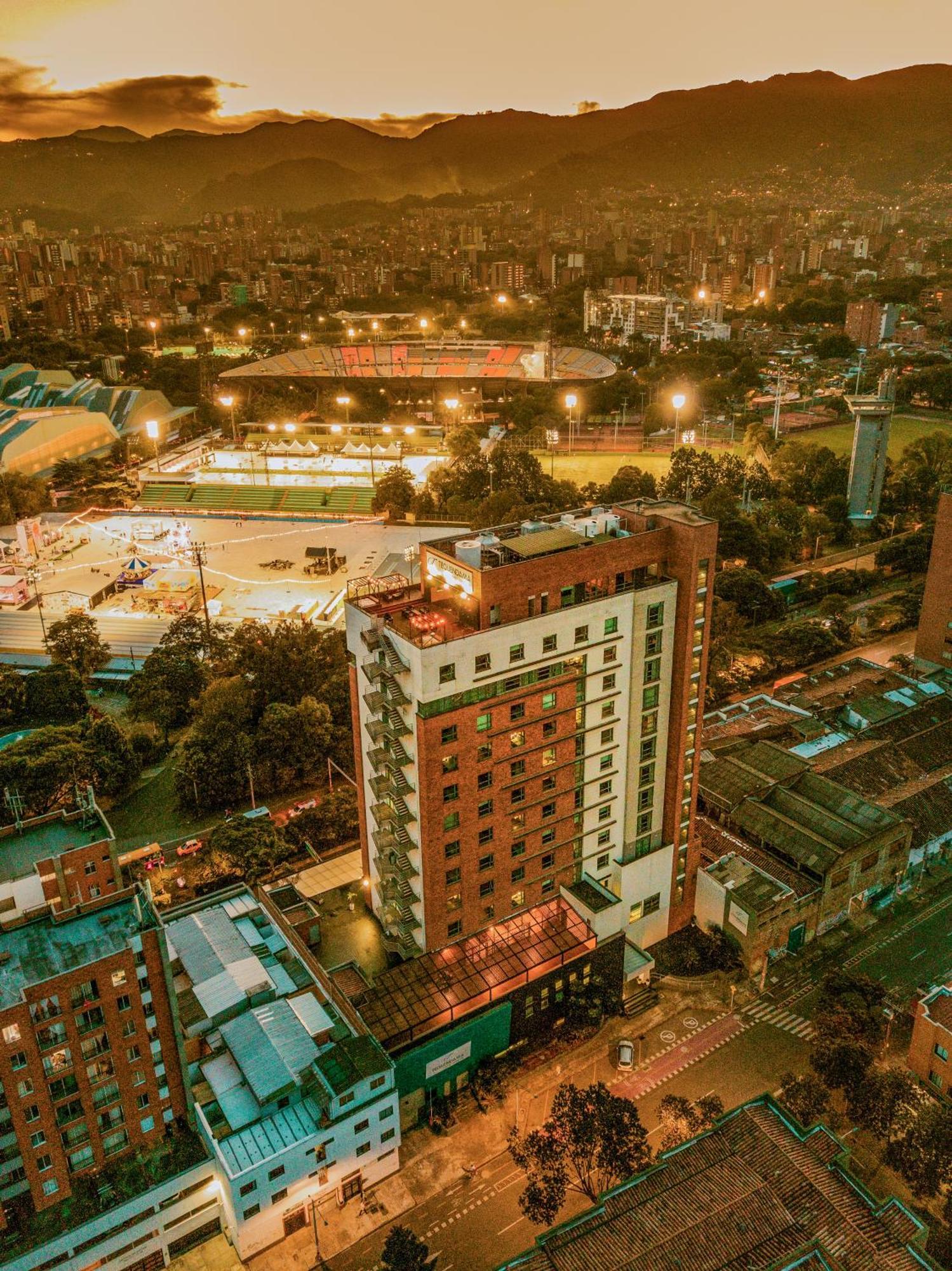 Tequendama Hotel Medellin - Estadio Exterior foto