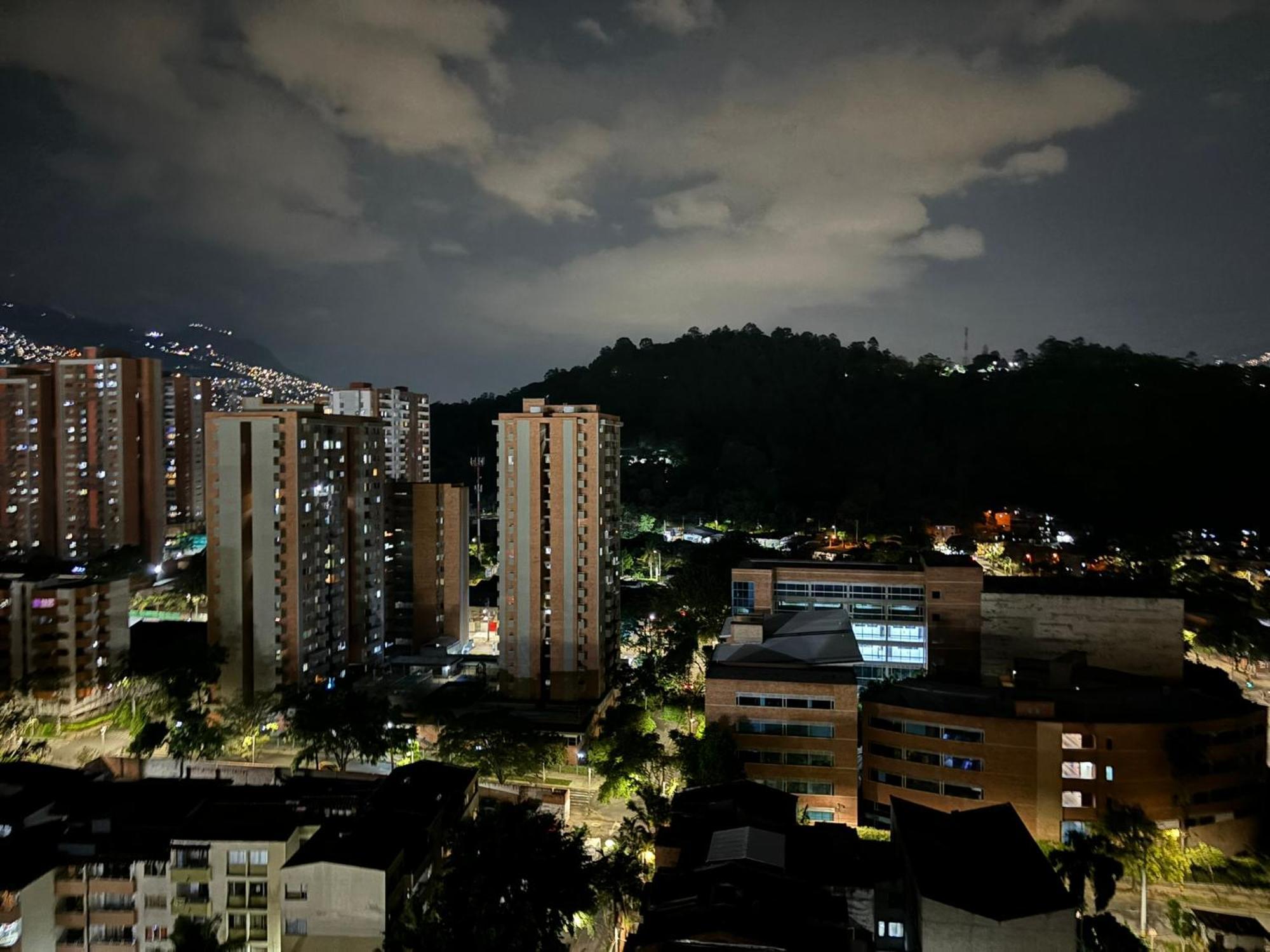 Tequendama Hotel Medellin - Estadio Exterior foto